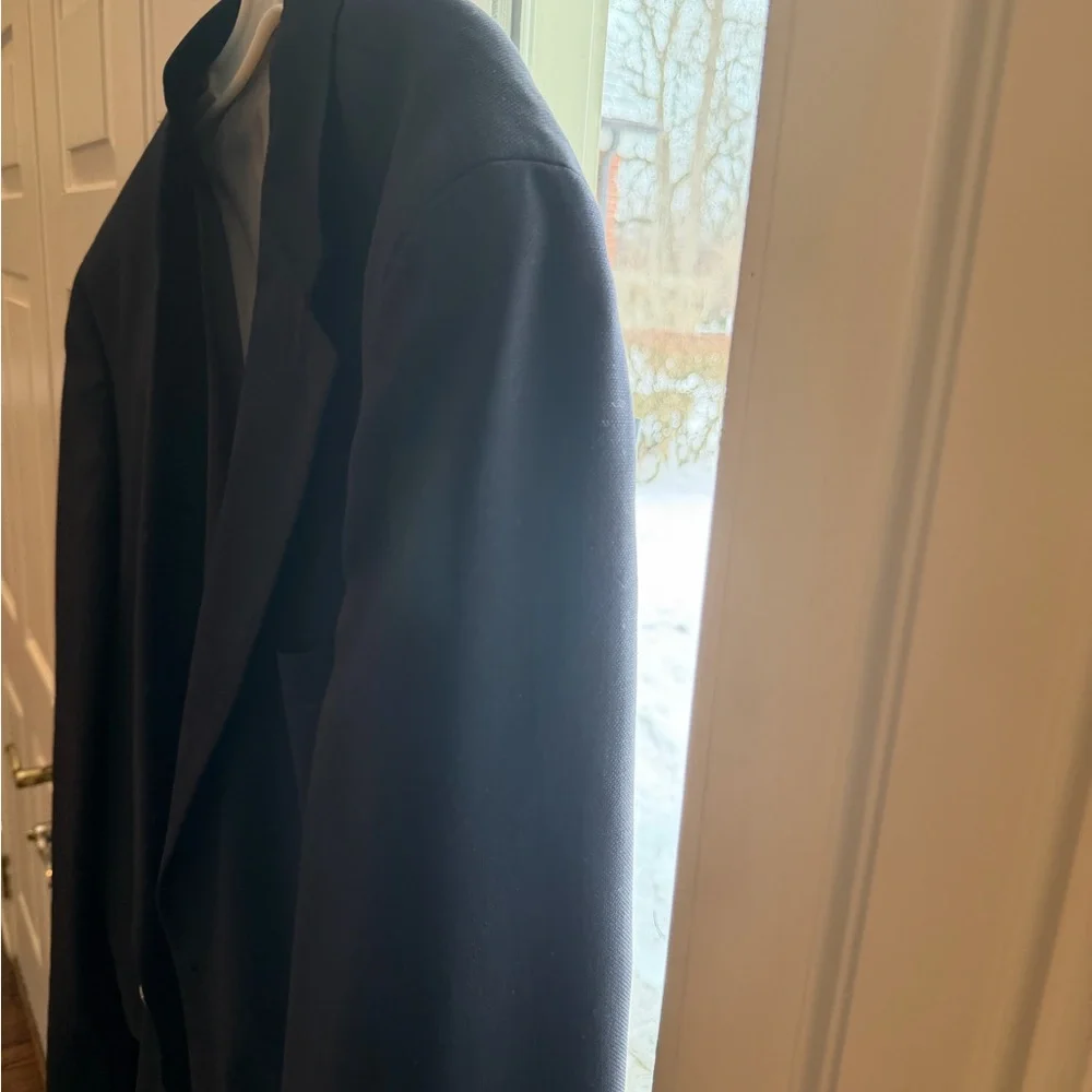 Men's Dark Navy Blazer/ SPORTS COAT  Bill Blass 46L